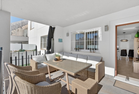 Rynek wtórny - Apartament - Torrevieja - Aguas Nuevas