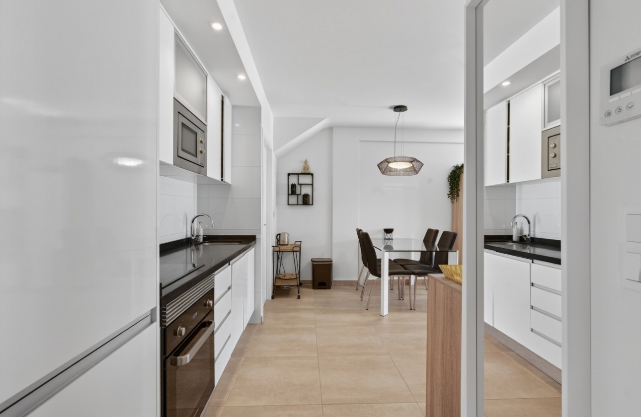 Rynek wtórny - Apartament - Torrevieja - Aguas Nuevas