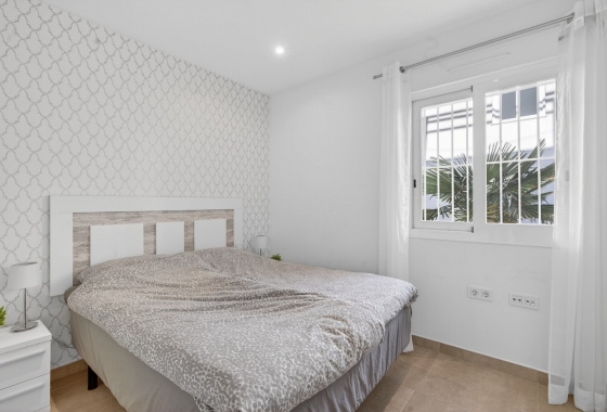 Rynek wtórny - Apartament - Torrevieja - Aguas Nuevas