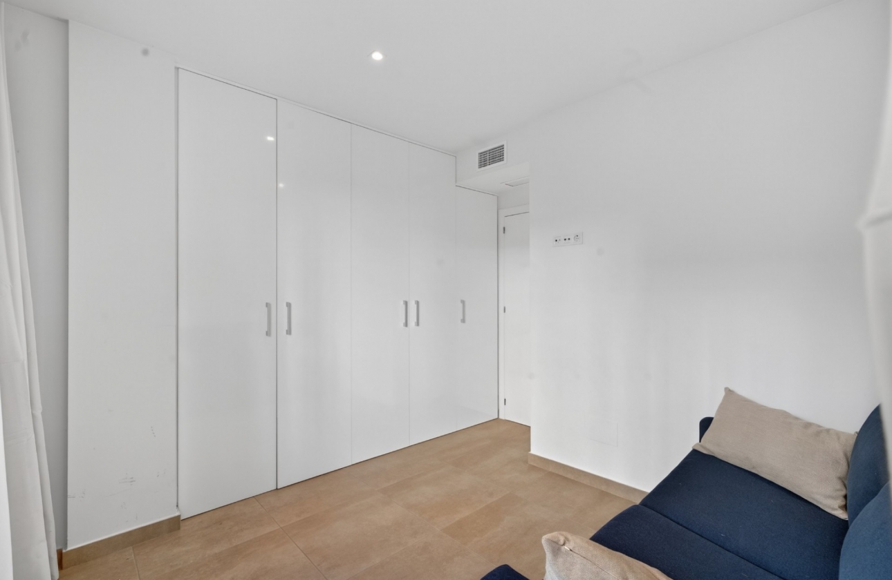 Rynek wtórny - Apartament - Torrevieja - Aguas Nuevas