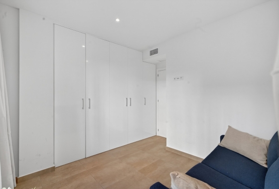 Rynek wtórny - Apartament - Torrevieja - Aguas Nuevas