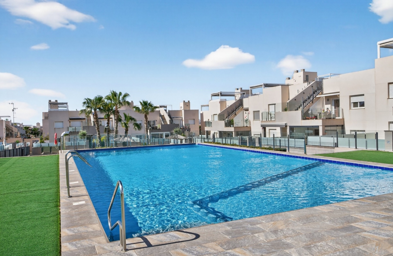 Rynek wtórny - Apartament - Torrevieja - Aguas Nuevas