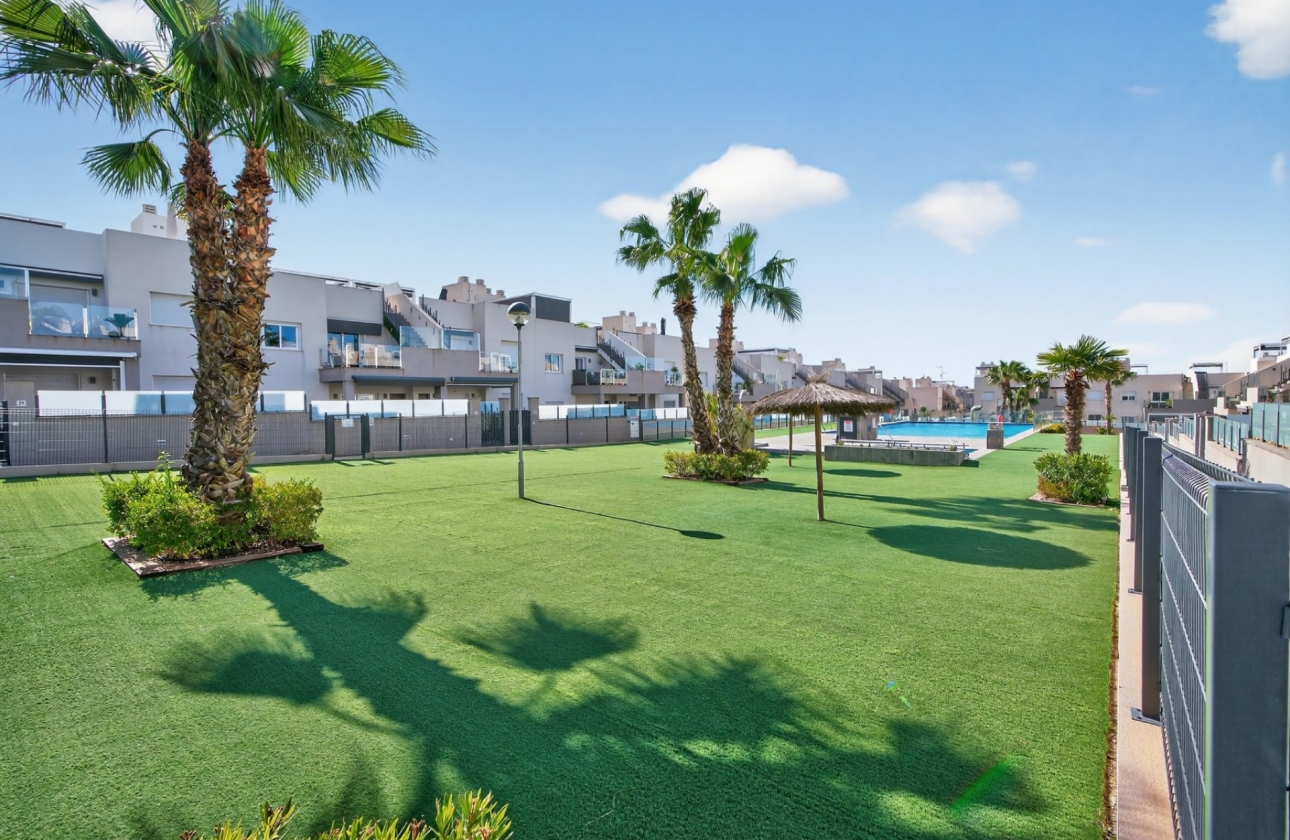 Rynek wtórny - Apartament - Torrevieja - Aguas Nuevas