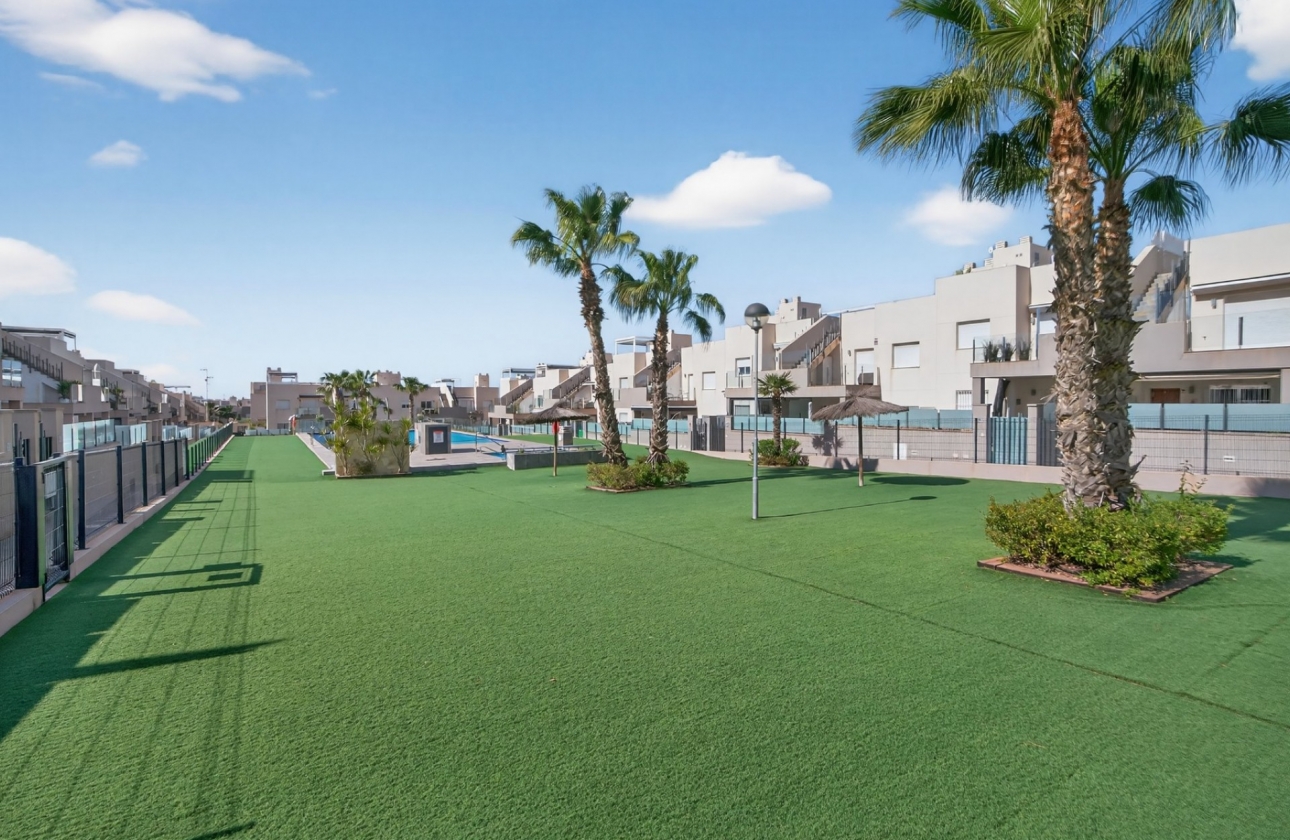 Rynek wtórny - Apartament - Torrevieja - Aguas Nuevas