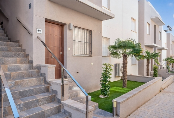 Rynek wtórny - Apartament - Torrevieja - Aguas Nuevas