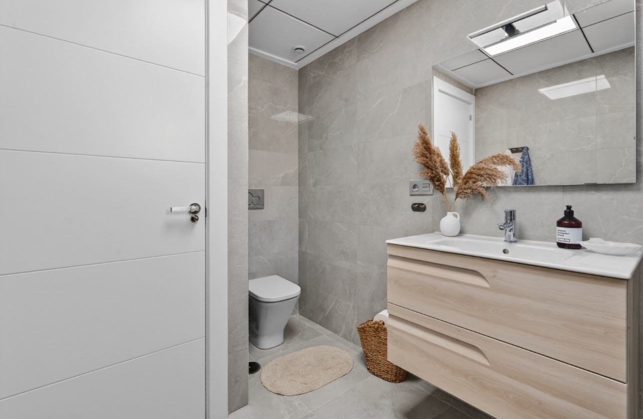 Rynek wtórny - Apartament - Torrevieja - Playa de los Locos