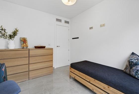 Rynek wtórny - Apartament - Torrevieja - Playa de los Locos