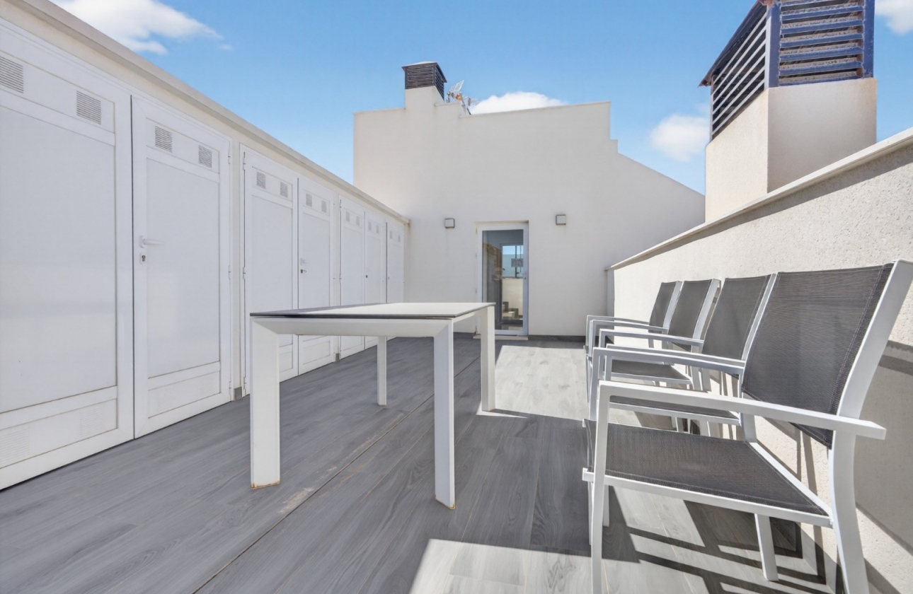 Rynek wtórny - Apartament - Torrevieja - Playa de los Locos