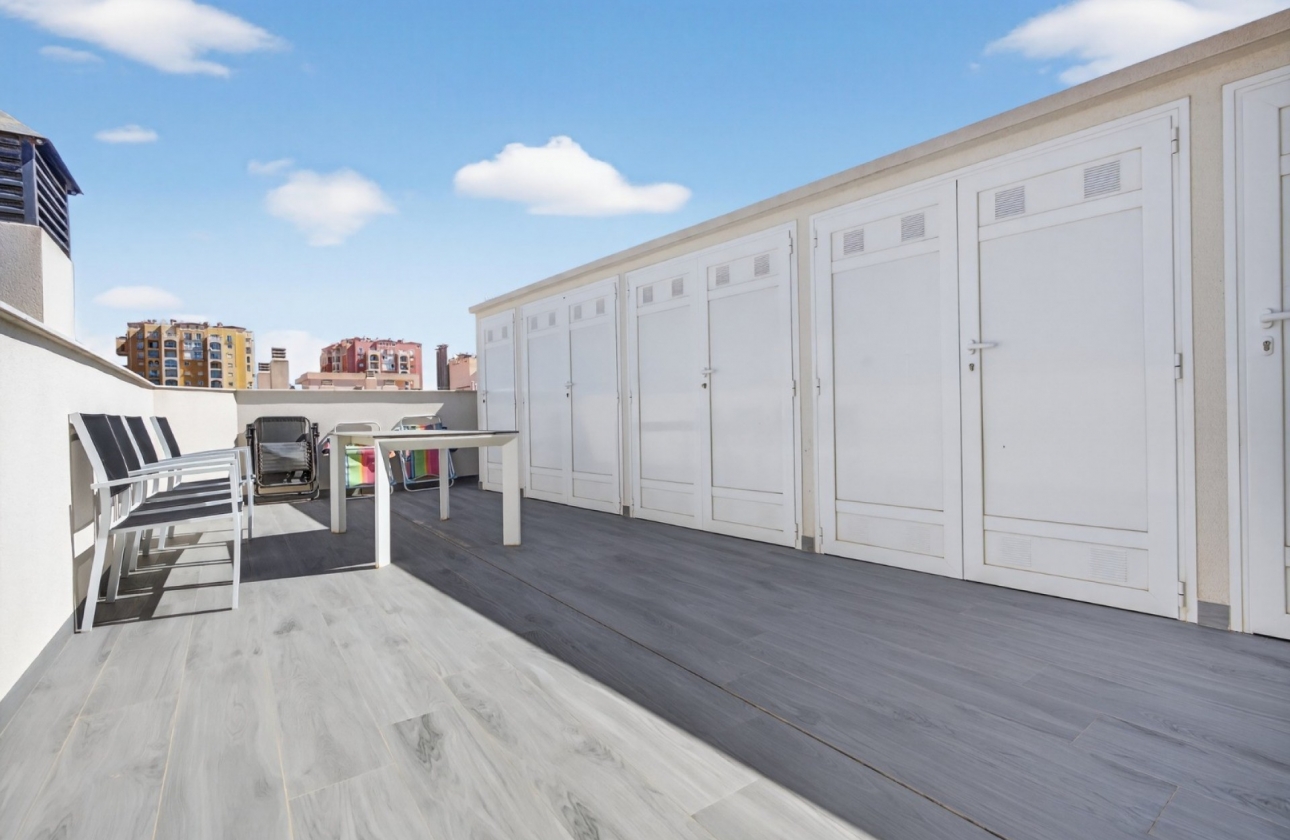 Rynek wtórny - Apartament - Torrevieja - Playa de los Locos