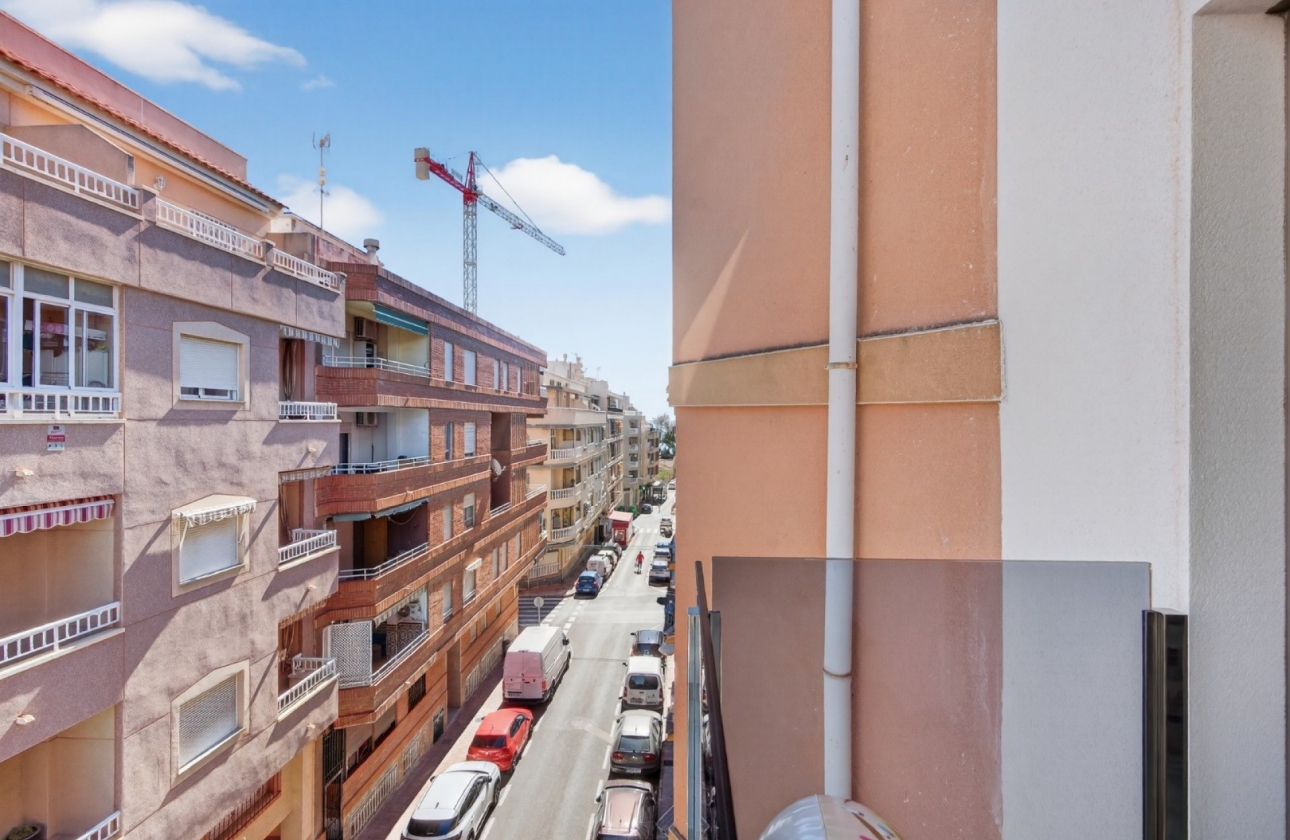 Rynek wtórny - Apartament - Torrevieja - Playa de los Locos