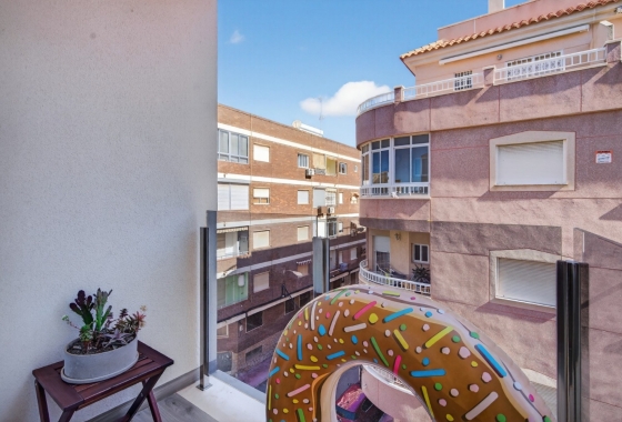 Rynek wtórny - Apartament - Torrevieja - Playa de los Locos