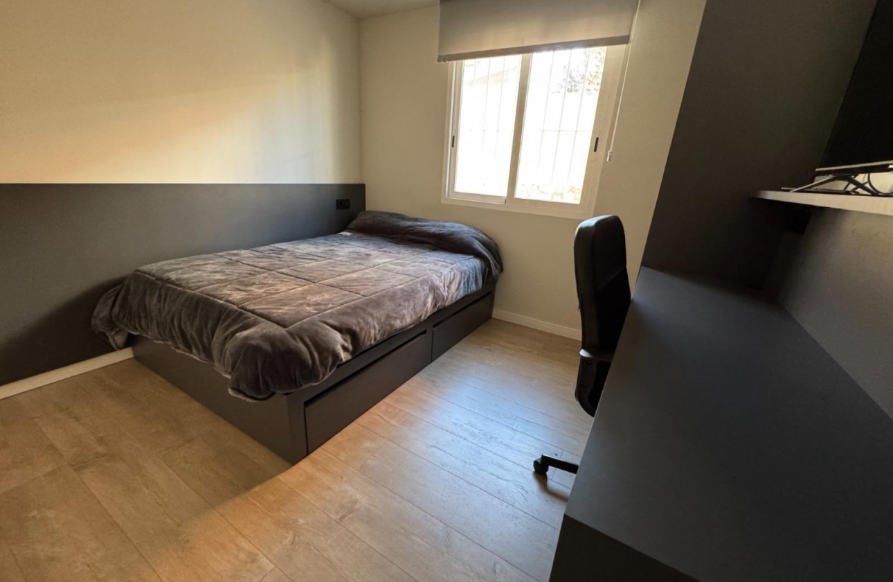 Rynek wtórny - Szeregowiec - Polop