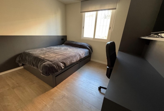 Rynek wtórny - Szeregowiec - Polop