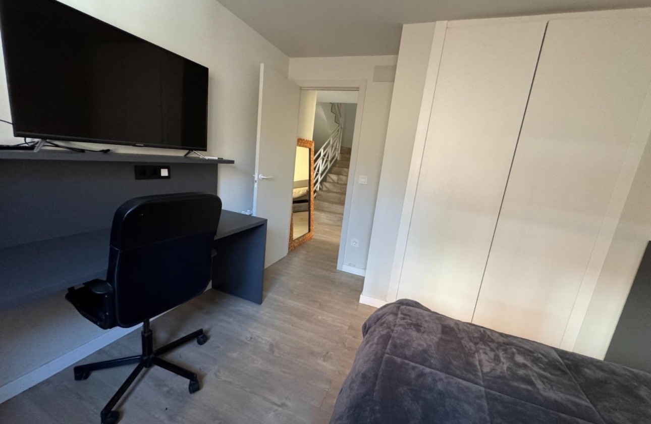 Rynek wtórny - Szeregowiec - Polop