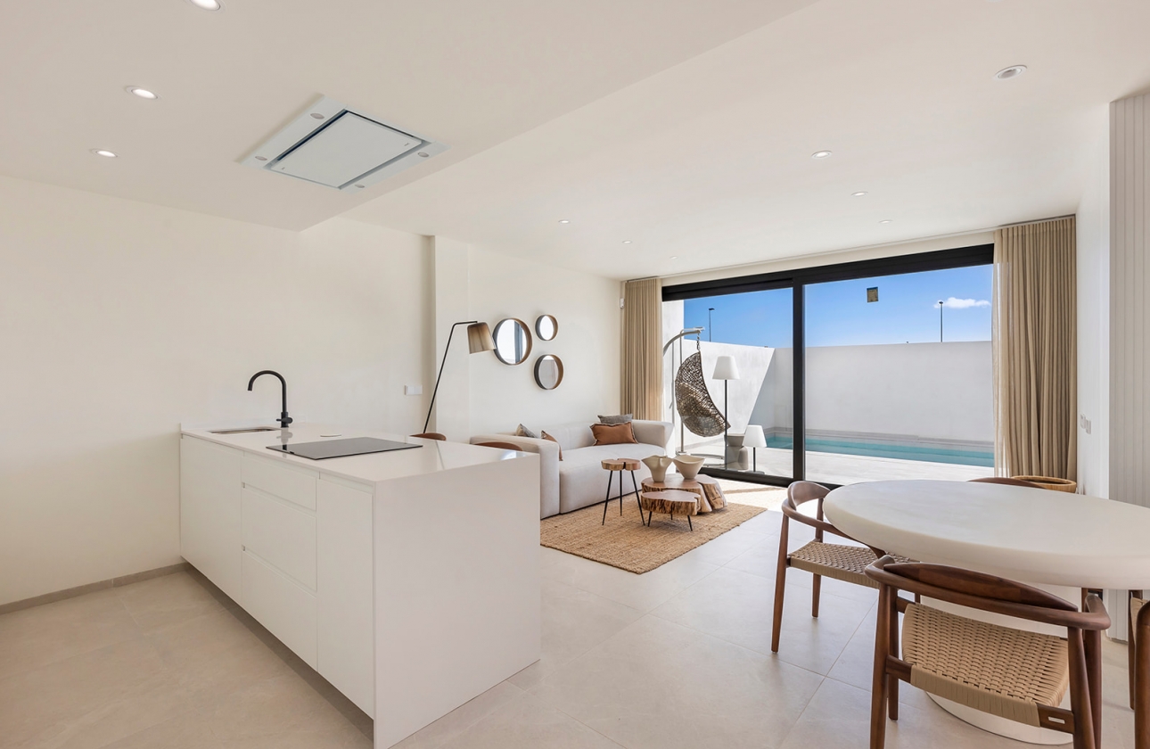 Rynek pierwotny - Detached - Los Alcazares