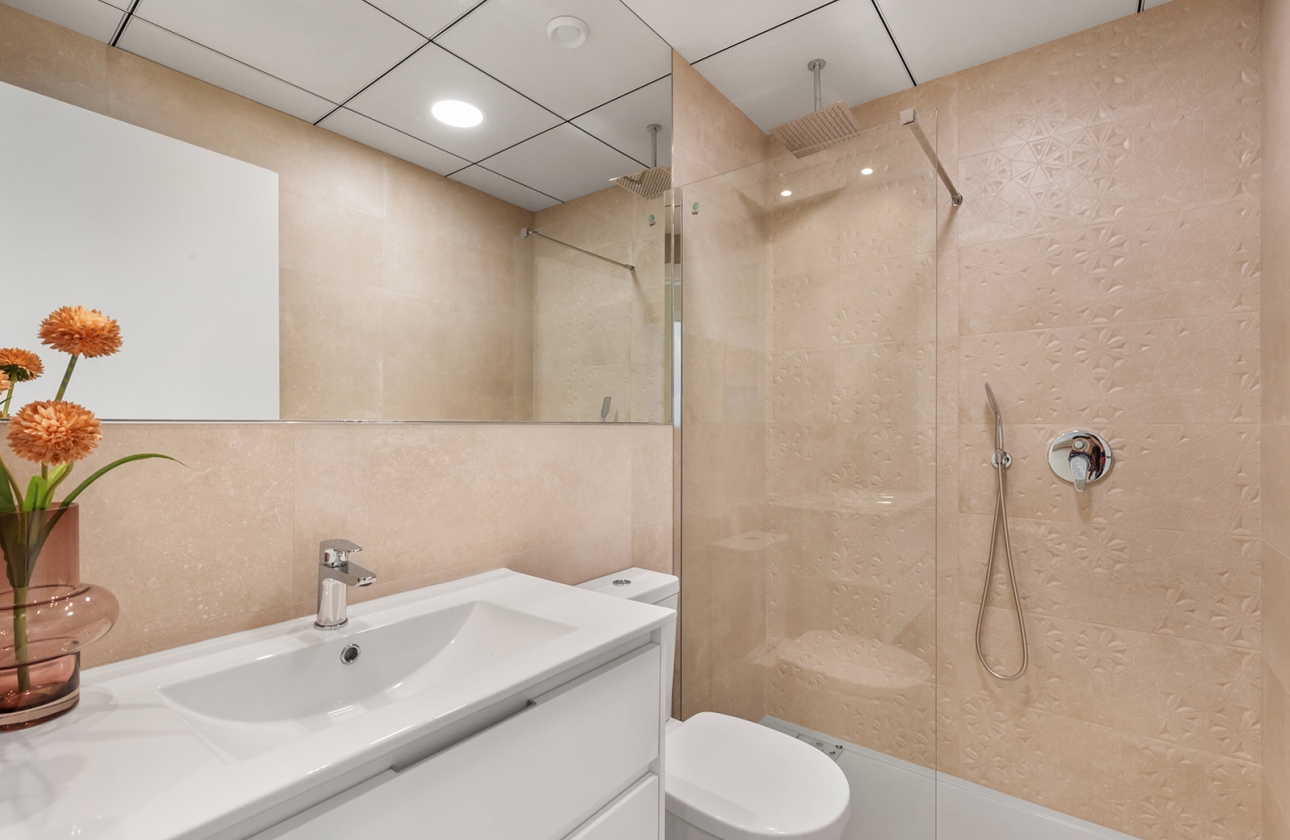 Obra nueva - Bungalow - Los Alcazares