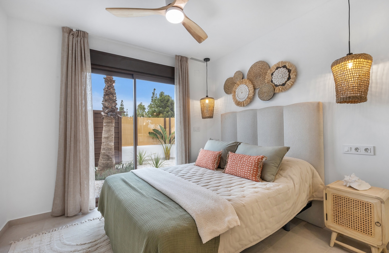 Obra nueva - Bungalow - Los Alcazares