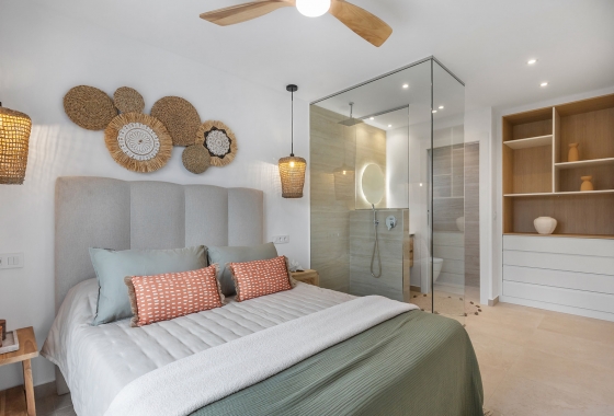 Obra nueva - Bungalow - Los Alcazares