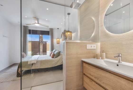 Obra nueva - Bungalow - Los Alcazares