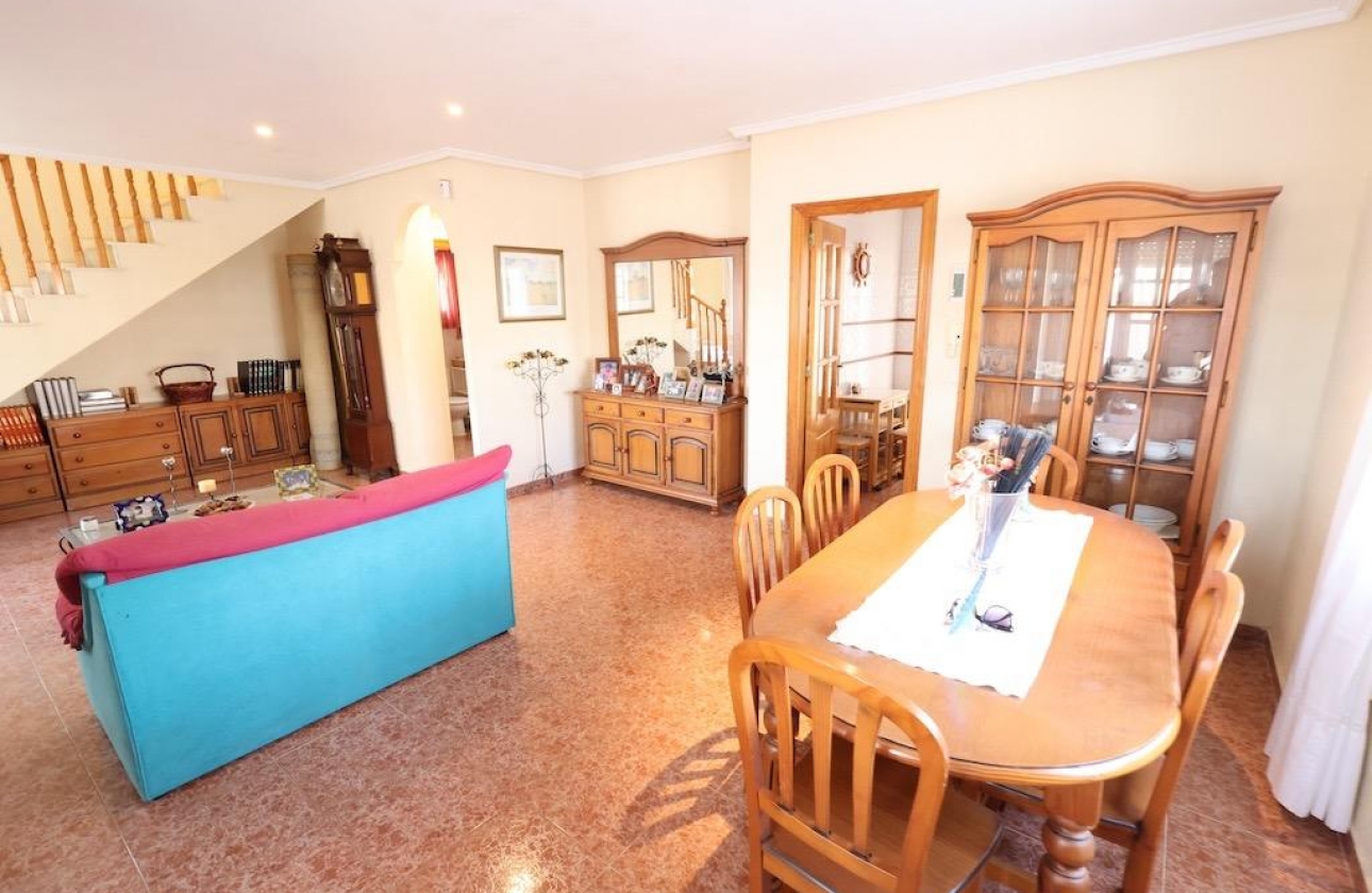 Rynek wtórny - Villa - Torrevieja - Los Balcones