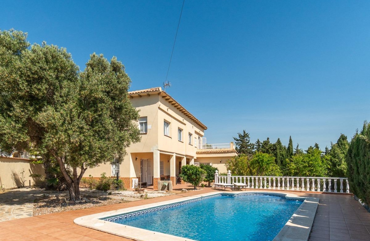 Rynek wtórny - Villa - Torrevieja - Cala de cabo cervera