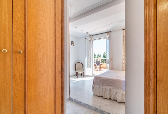 Rynek wtórny - Villa - Torrevieja - Cala de cabo cervera