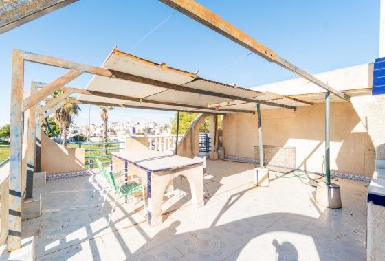 Rynek wtórny - Szeregowiec - Torrevieja - Carrefour