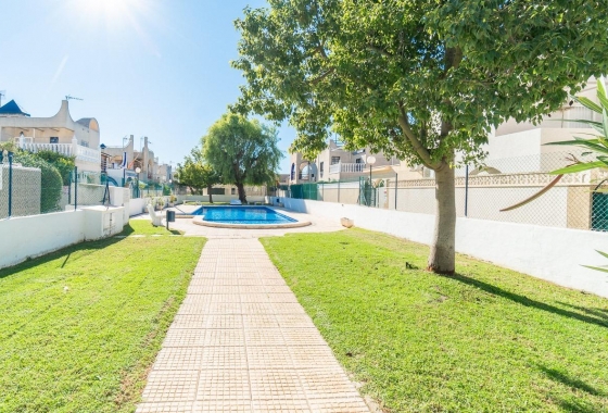 Rynek wtórny - Szeregowiec - Torrevieja - Carrefour