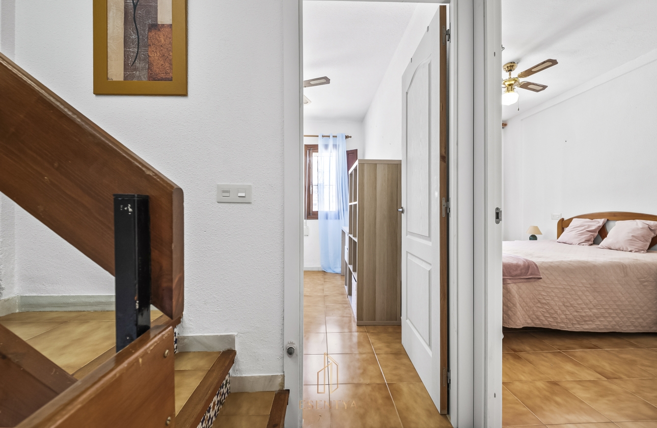 Rynek wtórny - Szeregowiec - Torrevieja - La Mata