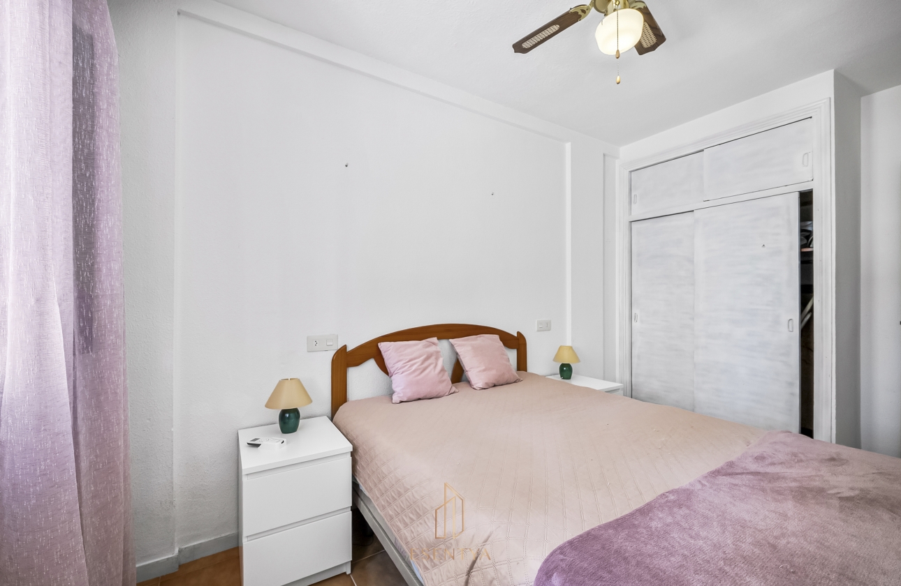 Rynek wtórny - Szeregowiec - Torrevieja - La Mata