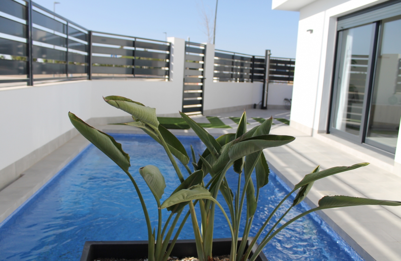 Obra nueva - Detached - Roldan - Roldán