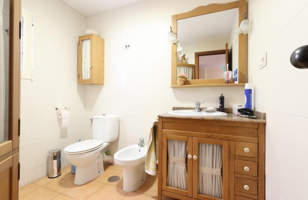 Rynek wtórny - Apartament - Torrevieja - Acequion