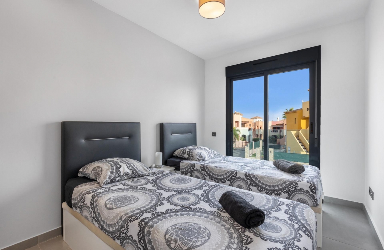 Rynek wtórny - Bungalow - Torrevieja - Los Balcones