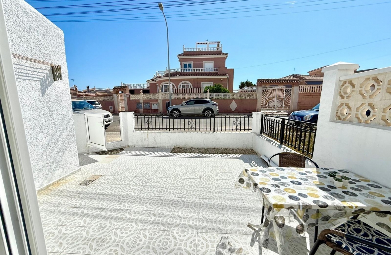 Rynek wtórny - Bungalow - Torrevieja - La Siesta - El Salado -  Torreta
