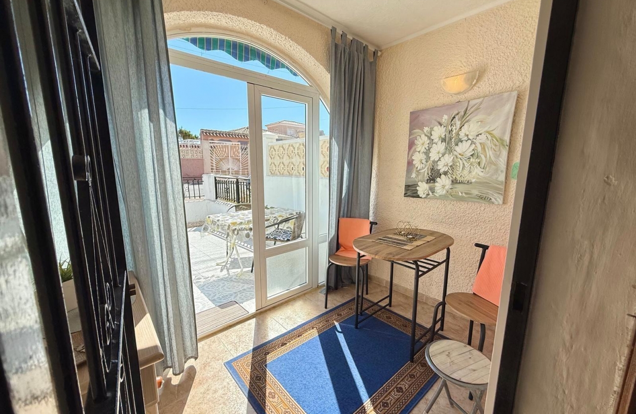 Rynek wtórny - Bungalow - Torrevieja - La Siesta - El Salado -  Torreta