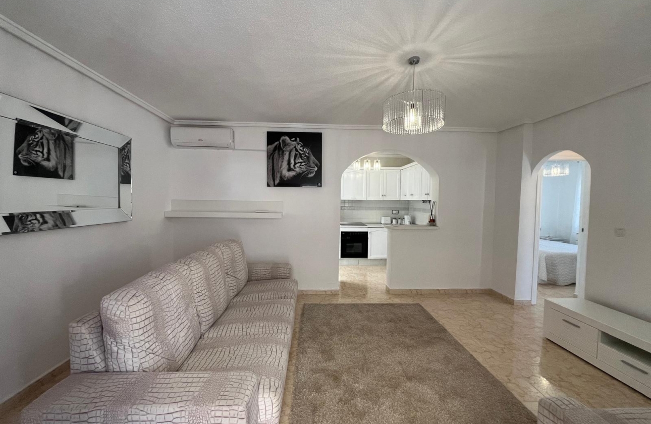 Rynek wtórny - Bungalow - Torrevieja - Serena