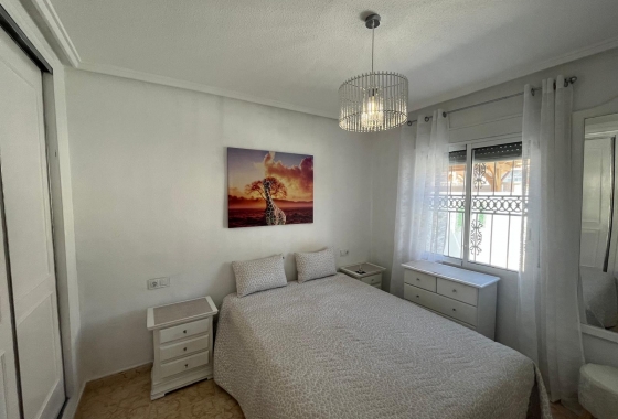 Rynek wtórny - Bungalow - Torrevieja - Serena
