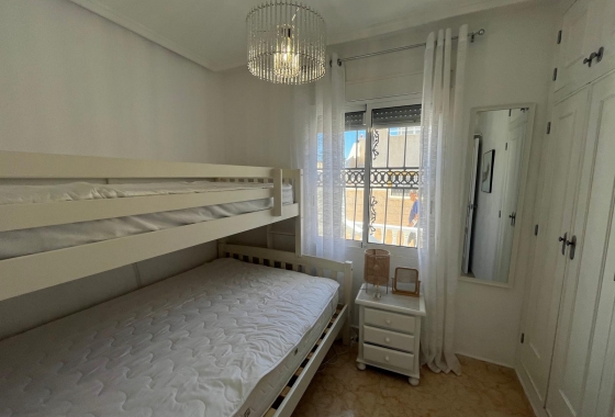 Rynek wtórny - Bungalow - Torrevieja - Serena