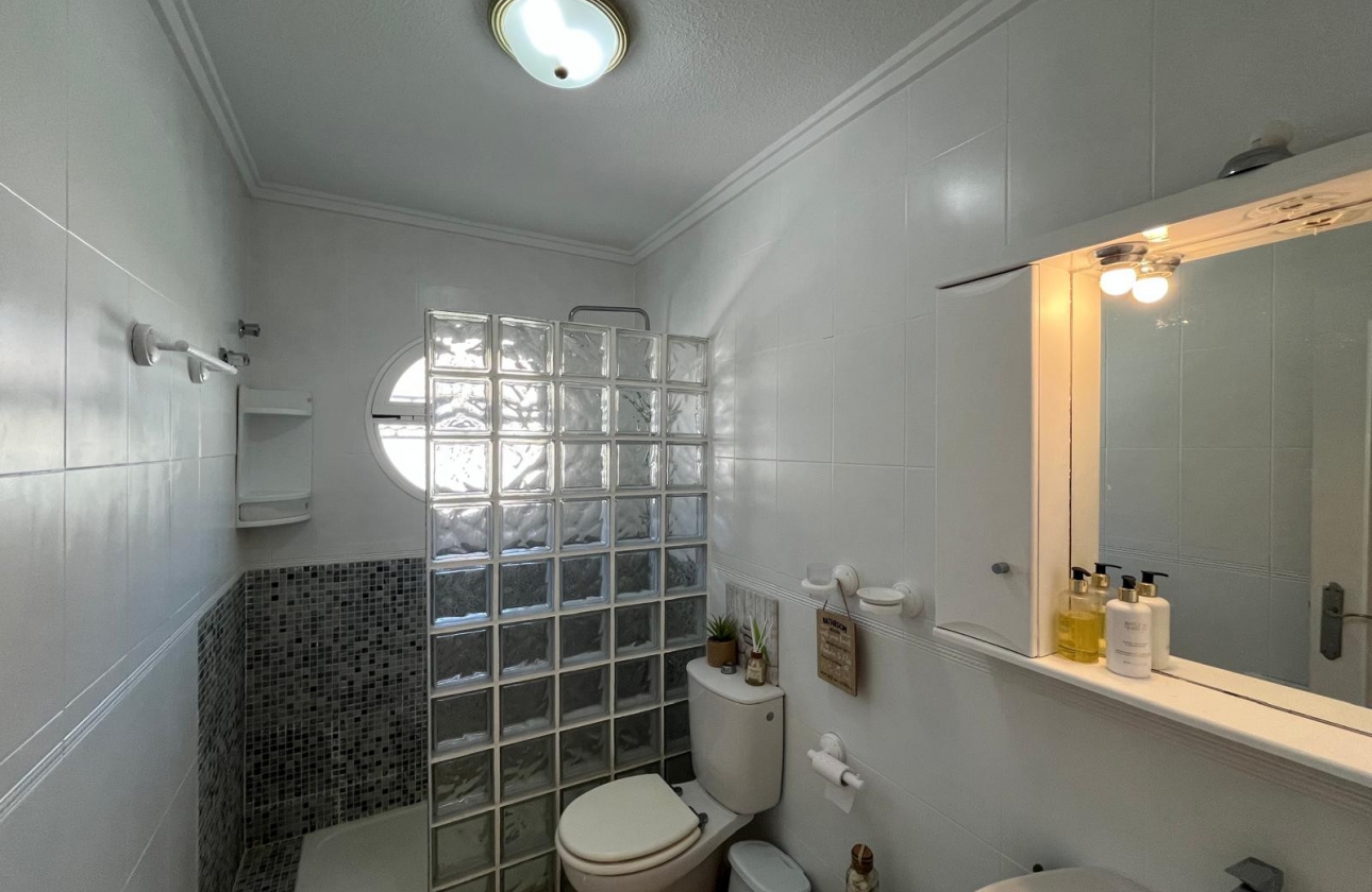 Rynek wtórny - Bungalow - Torrevieja - Serena