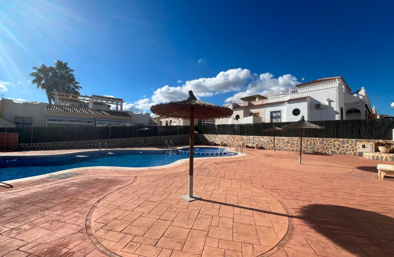 Rynek wtórny - Bungalow - Torrevieja - Serena