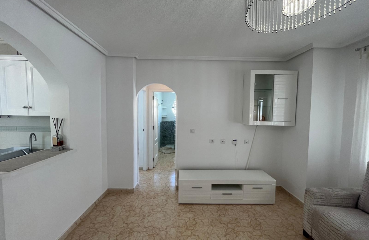 Rynek wtórny - Bungalow - Torrevieja - Serena