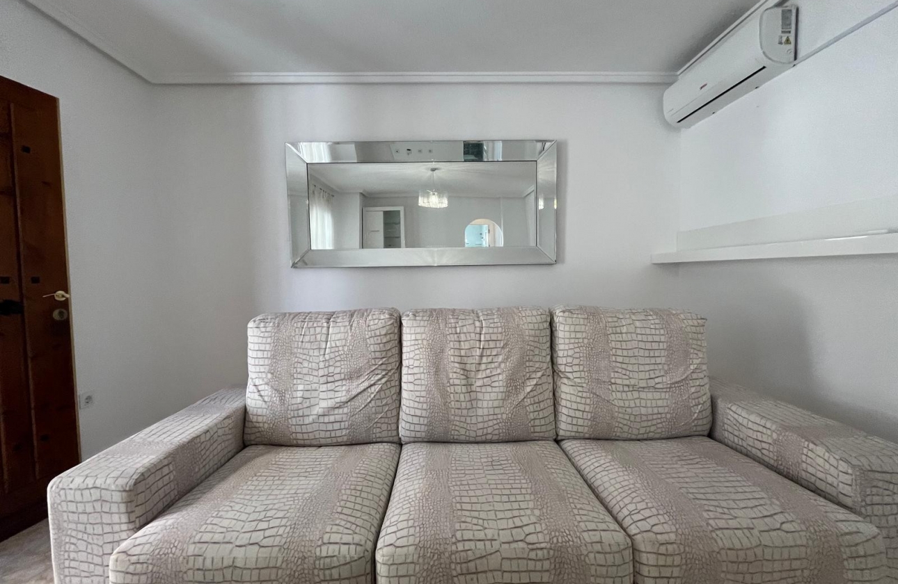 Rynek wtórny - Bungalow - Torrevieja - Serena