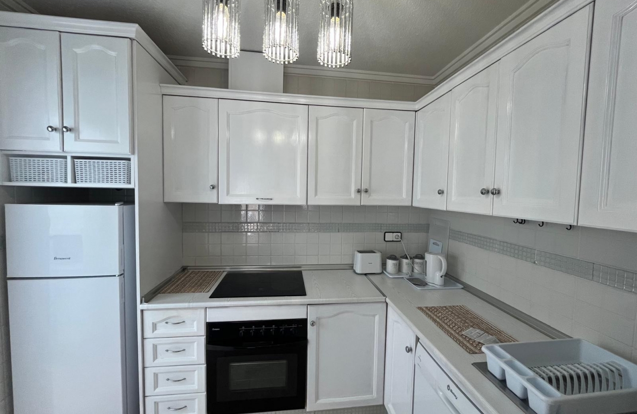 Rynek wtórny - Bungalow - Torrevieja - Serena