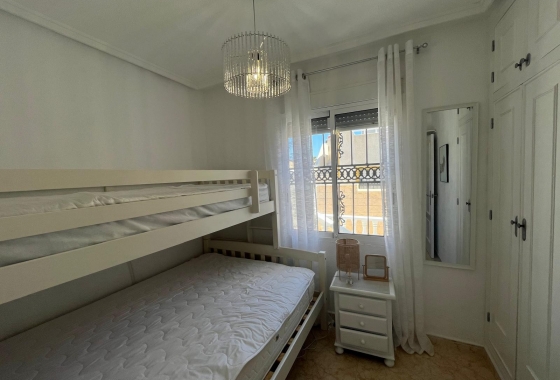 Rynek wtórny - Bungalow - Torrevieja - Serena