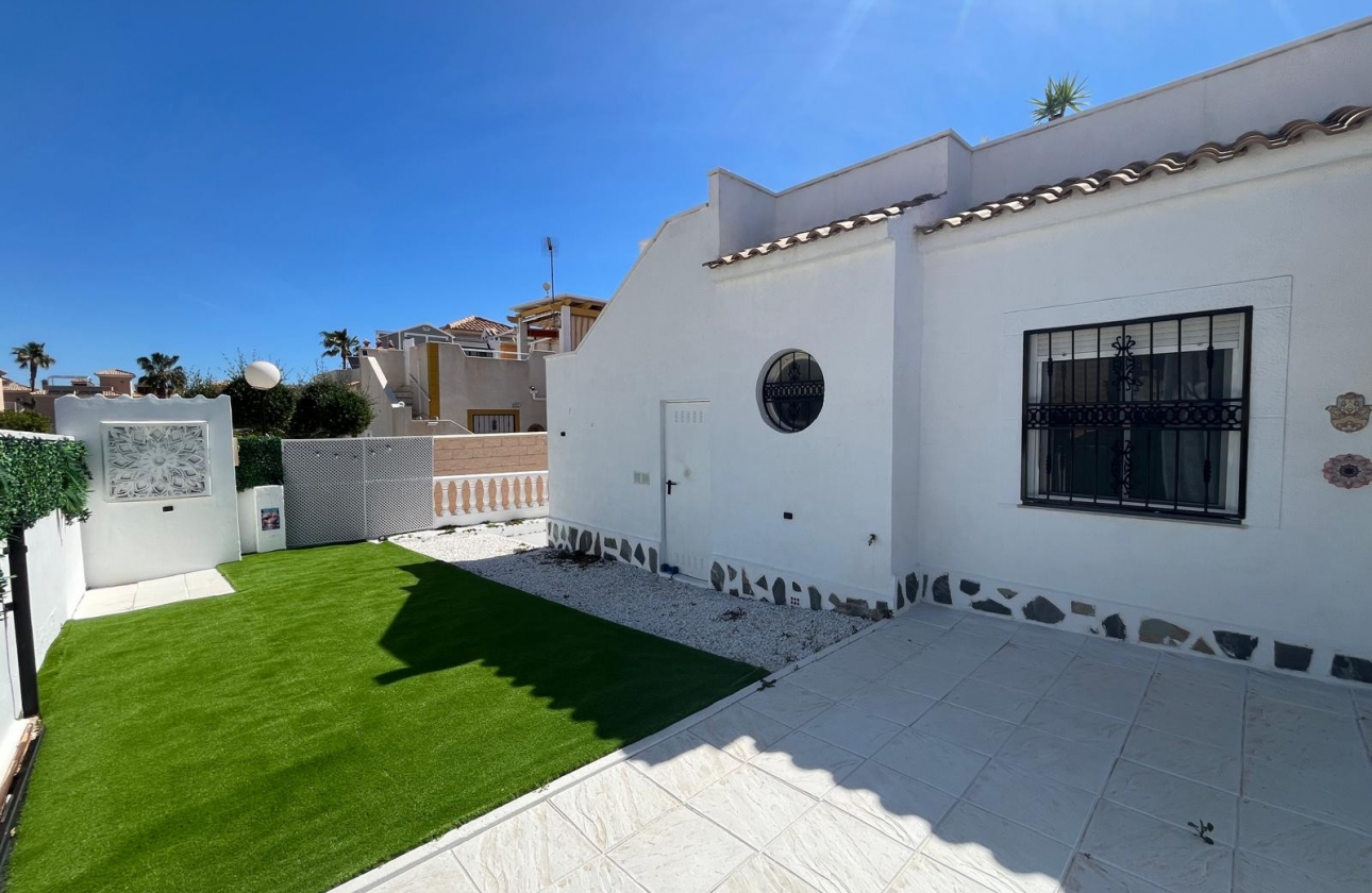 Rynek wtórny - Bungalow - Torrevieja - Serena