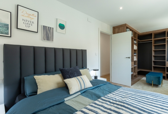 Rynek wtórny - Szeregowiec - Torrevieja - Los Balcones