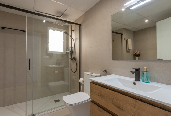 Rynek wtórny - Szeregowiec - Torrevieja - Los Balcones