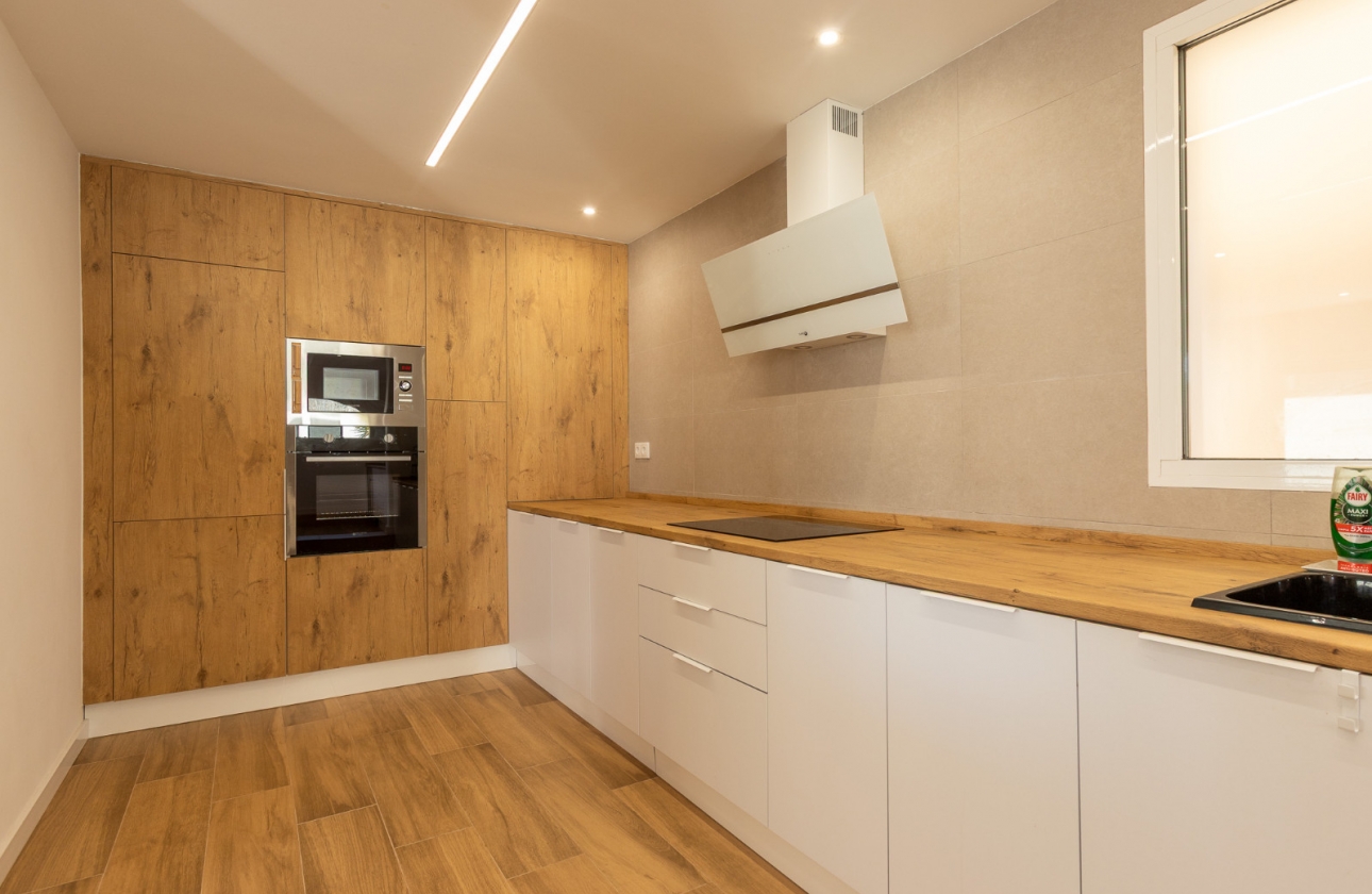 Rynek wtórny - Szeregowiec - Torrevieja - Los Balcones