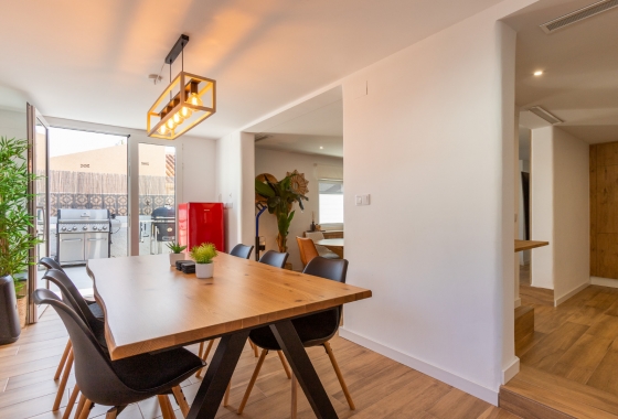 Rynek wtórny - Szeregowiec - Torrevieja - Los Balcones