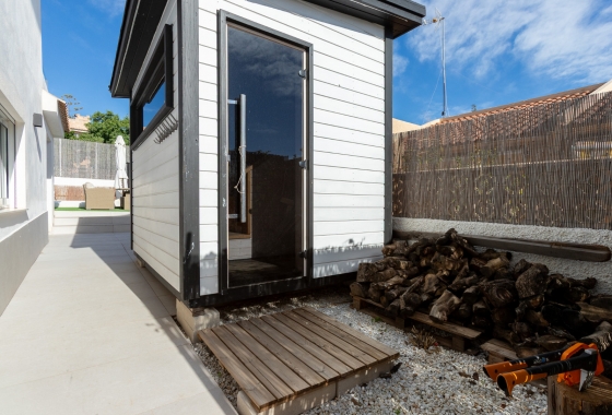 Rynek wtórny - Szeregowiec - Torrevieja - Los Balcones